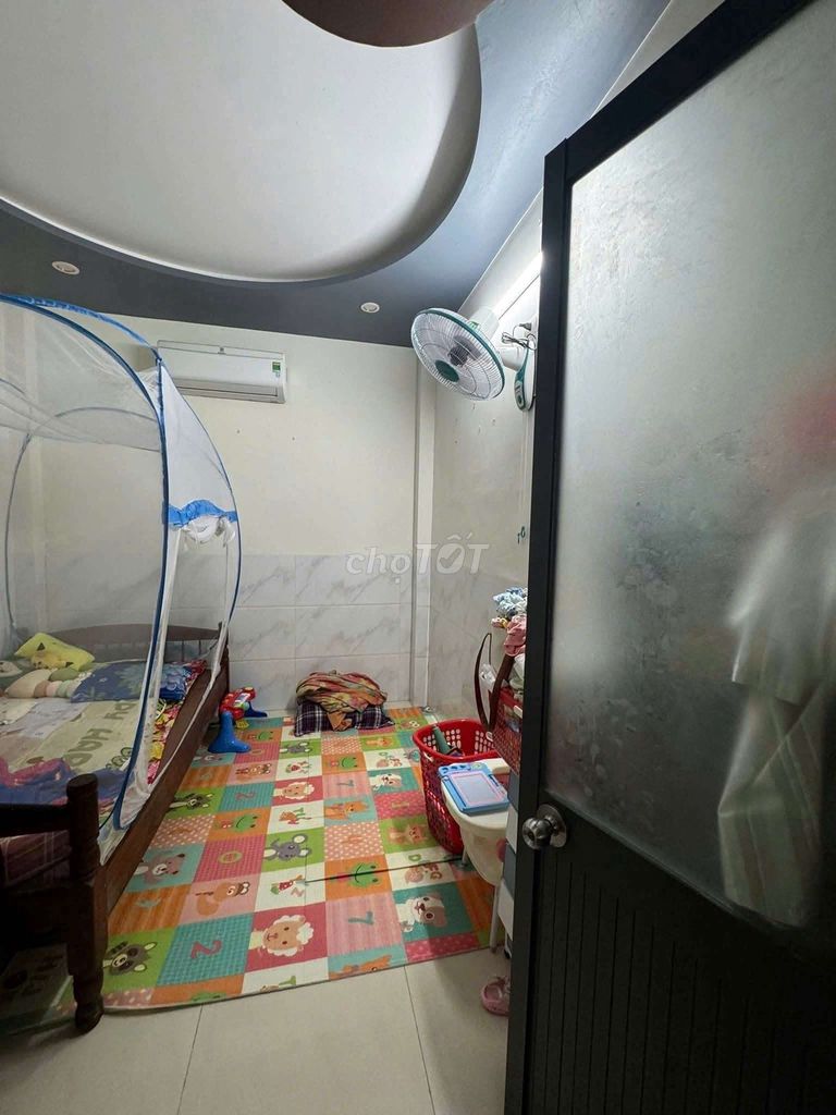 ️bán nhà mặt tiền đường nguyễn nghiêm, sát chợ thành thái ️bán nhà mặt tiền đường nguyễn nghiêm, sát chợ thành thái