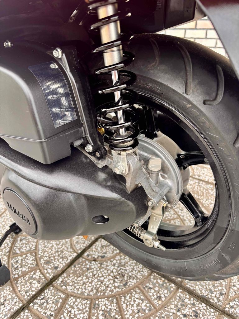 Grande Blue Core Hybrid 2023 Abs,xe lướt 9000km. Mua bán Xe máy tại Quận Ninh Kiều Cần Thơ được đăng bởi Cửa Hàng Xe máy Tân Lập Hưng hình 10