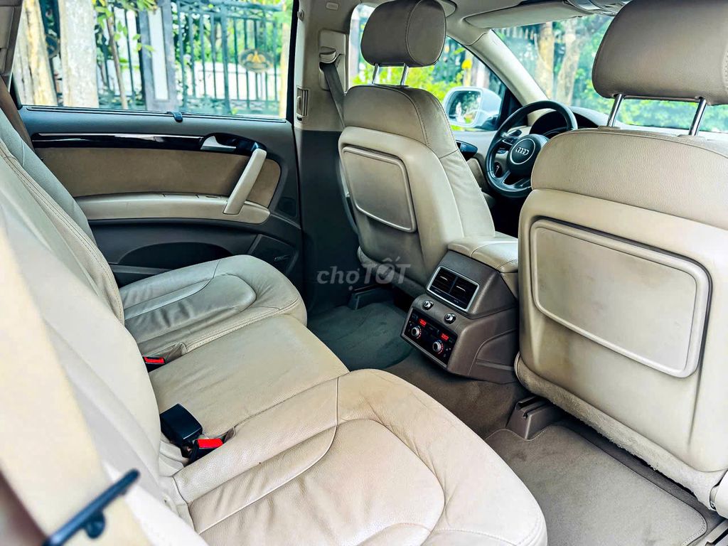 Audi Q7 3.0 AT 2015 Full option - Màu Trắng. Mua bán Ô tô tại Quận 7 Tp Hồ Chí Minh được đăng bởi JENNIE hình 9