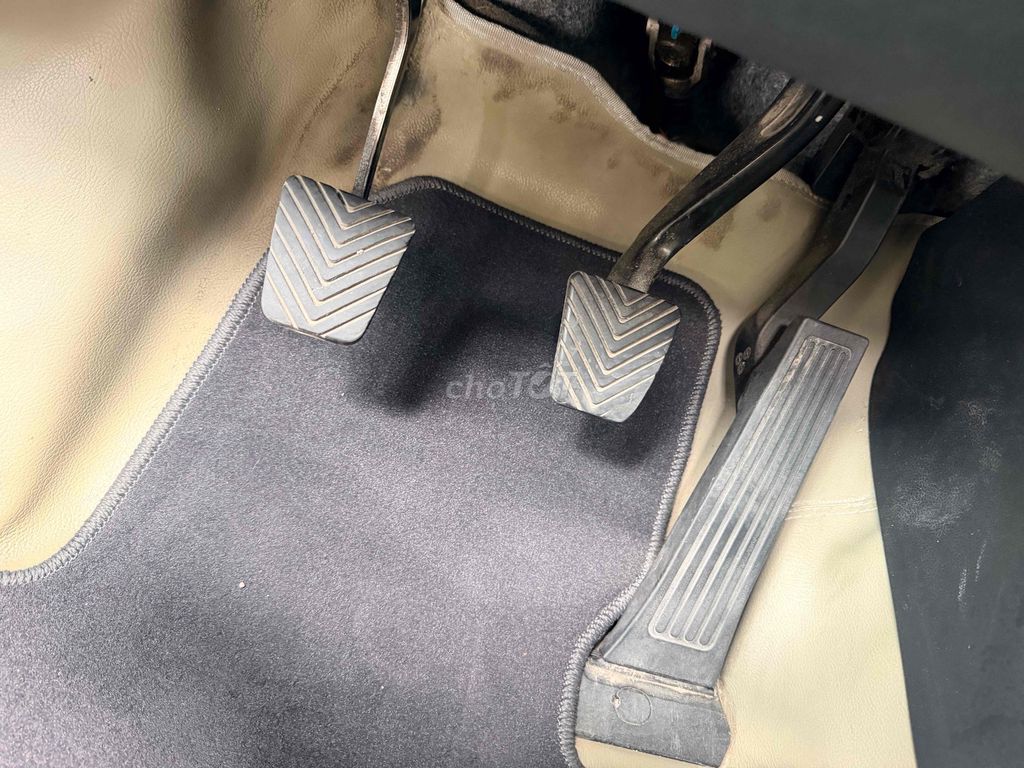 Kia Rondo 2017 2.0 MT xe gd 1 chủ cực zin đẹp rẻ. Mua bán Ô tô tại Thành phố Thuận An Bình Dương được đăng bởi Kim Nam Auto Tom  hình 16