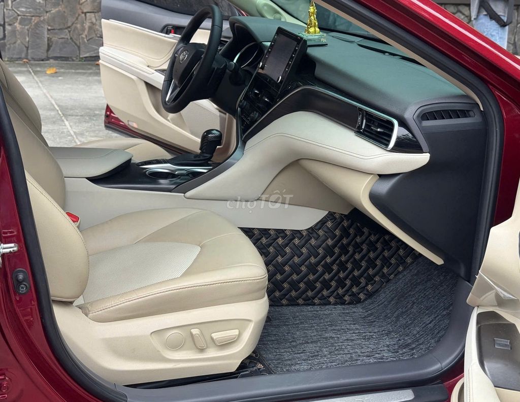 Camry 2022 2.5Q ht ngân hàng 80% toàn quốc. Mua bán Ô tô tại Quận 12 Tp Hồ Chí Minh được đăng bởi NHI Ô TÔ AN SƯƠNG hình 11