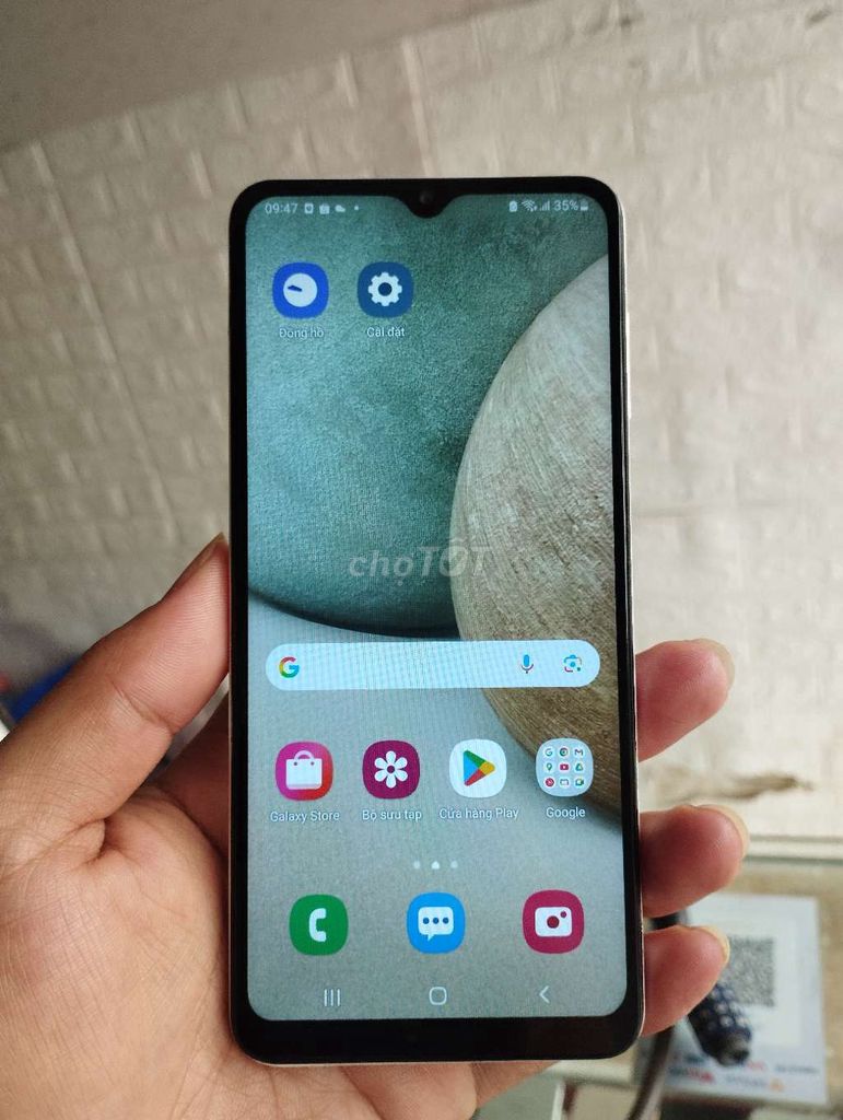 Samsung Galaxy A12 ram 6/128gb. Mua bán Điện thoại tại Quận Hoàng Mai Hà Nội được đăng bởi phạm duy hình 1