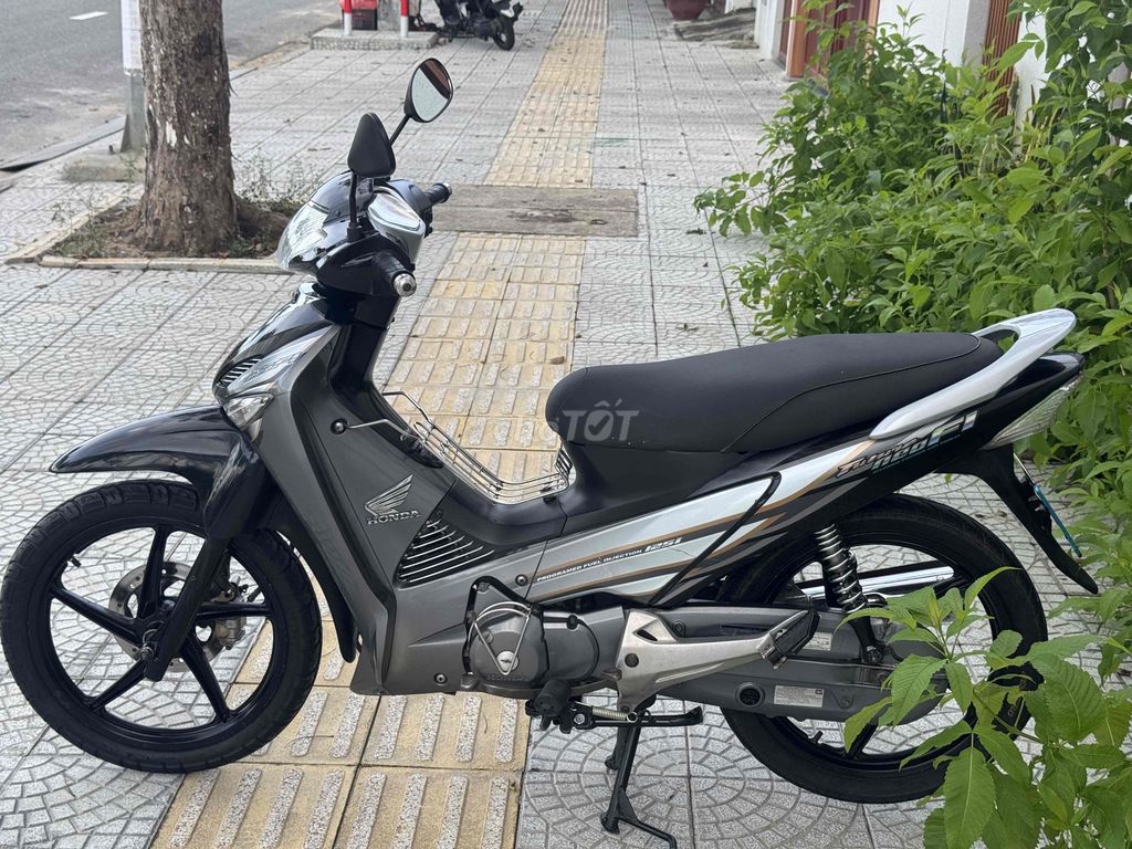 Hon Da future fi 2008 xe nguyên rin bs 43. Mua bán Xe máy tại Quận Cẩm Lệ Đà Nẵng được đăng bởi 153 Đường 2 tháng 9 Hoà cường Tp Đà Nẵng  hình 3