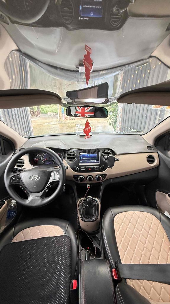 Hyundai Grand i10 2015 1.0 MT - 160000 km. Mua bán Ô tô tại Huyện Bình Chánh Tp Hồ Chí Minh được đăng bởi Bi Nguyễn hình 1