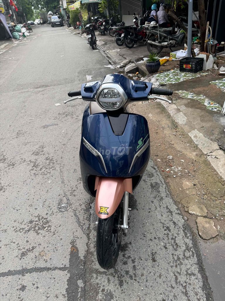 xe Klara s2 pin 3.5  biển SG. Mua bán Xe máy tại Quận Bình Thạnh Tp Hồ Chí Minh được đăng bởi Nguyễn Anh Tuấn hình 3