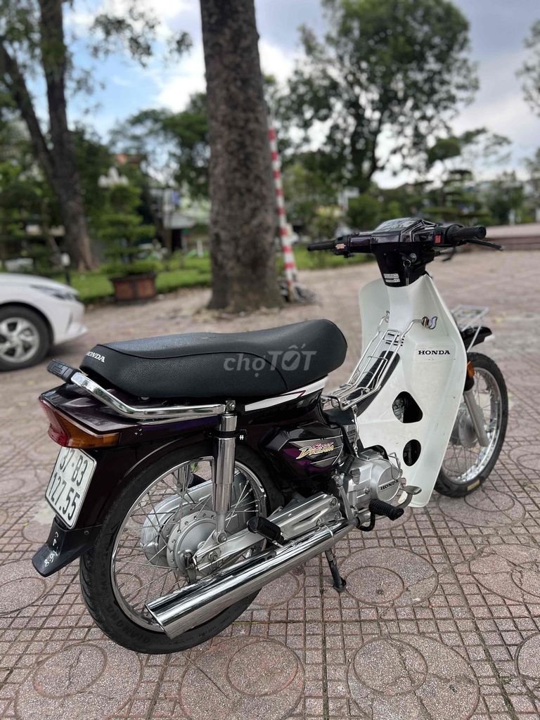 bán hoặc giao lưu xe khác honda dream dọn chất. Mua bán Xe máy tại Thành phố Vinh Nghệ An được đăng bởi Phan nhân hình 6