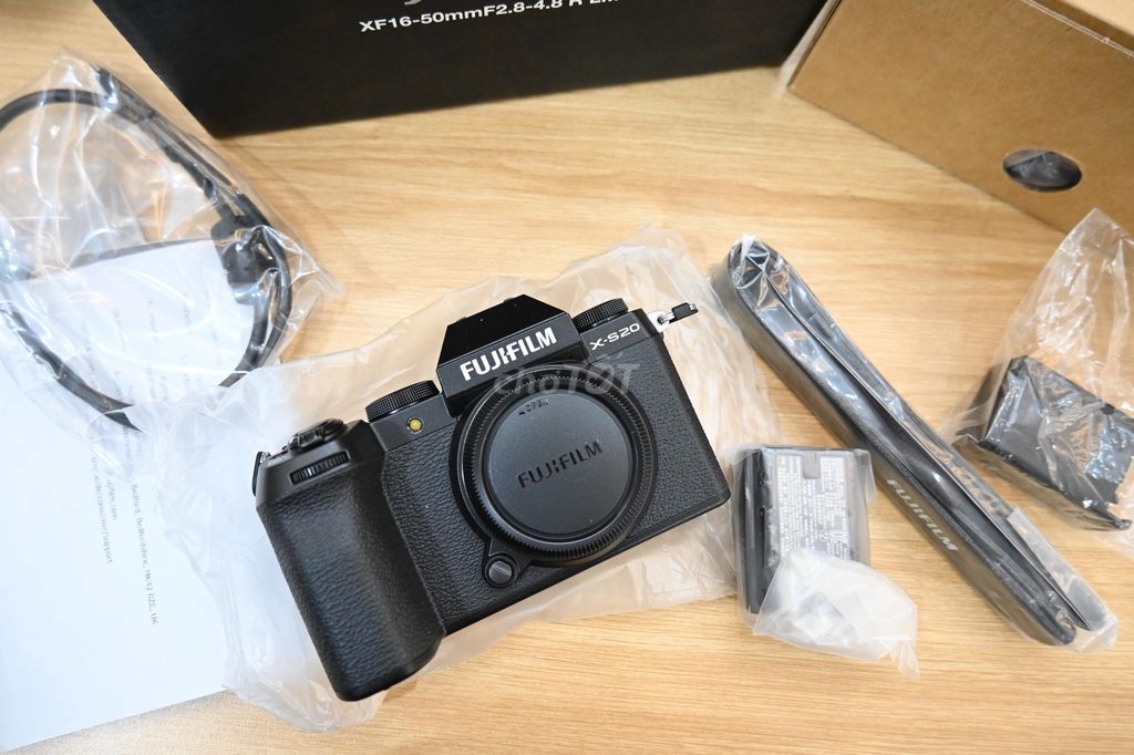 Máy ảnh Fujifilm XS20  99.9% Fullbox. Mua bán Máy ảnh, Máy quay tại Quận Tân Bình Tp Hồ Chí Minh được đăng bởi Phúc hình 1
