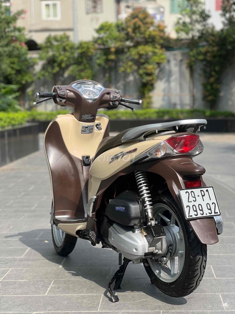Sh mode 125i 2013 желто-бежевый, красивый номер 29P1-29992