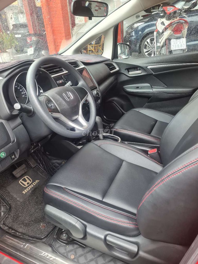 HONDA JAZZ 1.5AT,Sx &nhập Thái 2018,ĐÚNG 30000km. Mua bán Ô tô tại Quận Tân Bình Tp Hồ Chí Minh được đăng bởi A Nam hình 6