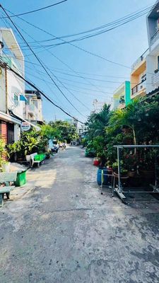 Nhà giá rẽ Tân Phú - giáp quận 11 - gần 40m2 - đường ô tô - 4 tỷ síu.. Mua bán Nhà ở tại Quận Tân Phú Tp Hồ Chí Minh được đăng bởi Hùng Thanh hình 1