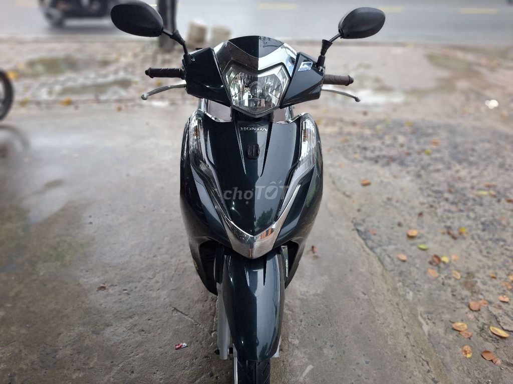 HONDA LEAD . BSTP ĐK 2018. ZIN CHÍNH CHỦ. Mua bán Xe máy tại Huyện Nhà Bè Tp Hồ Chí Minh được đăng bởi tuân anh  hình 1