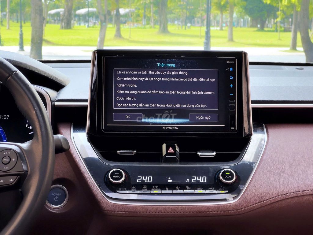 Toyota Corolla Cross 1.8HV 2020, tiết kiệm với HV. Mua bán Ô tô tại Quận Long Biên Hà Nội được đăng bởi Long Biên Cars hình 16