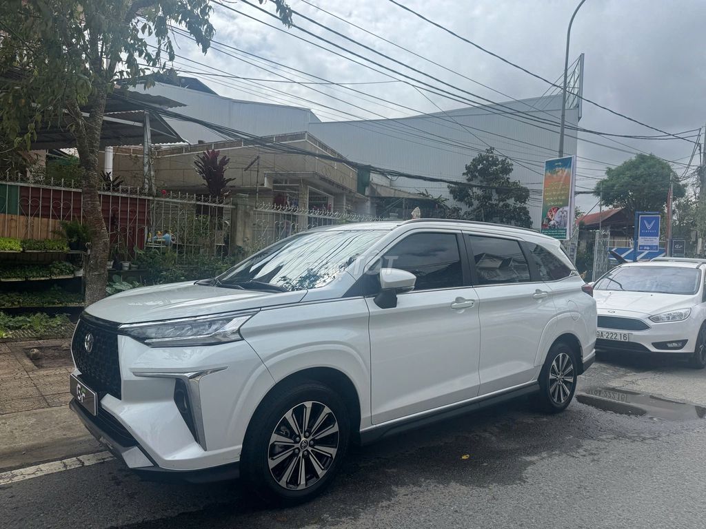 Toyota Veloz 2024 – 7 chỗ gia đình, siêu lướt. Mua bán Ô tô tại Thành phố Đà Lạt Lâm Đồng được đăng bởi Sỹ Thiên Kim Nguyễn hình 2