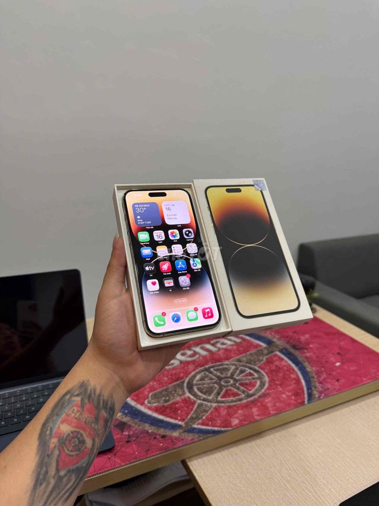 Apple iPhone 14 Pro Max 128GB Vàng. Mua bán Điện thoại tại Quận Đống Đa Hà Nội được đăng bởi KT Hà Nội Mobile hình 1