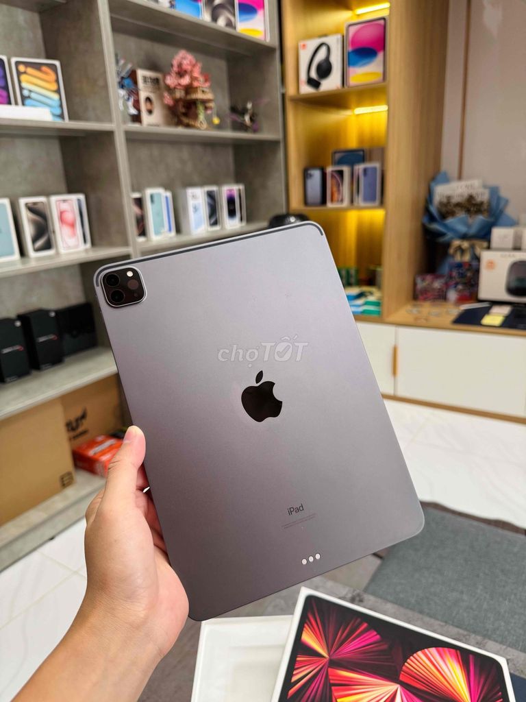iPad Pro 11 inch M1 Wifi 128GB 99%. Mua bán Máy tính bảng tại Thành phố Thủ Đức Tp Hồ Chí Minh được đăng bởi ChungStore2 hình 1