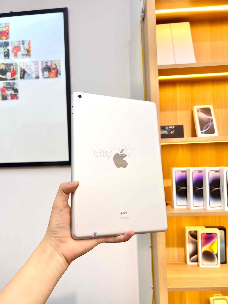 🔥 iPad Gen 7-đỉnh cao phân khúc giá rẻ🔥. Mua bán Máy tính bảng tại Quận Hải An Hải Phòng được đăng bởi Nguyễn Hương Giang hình 1
