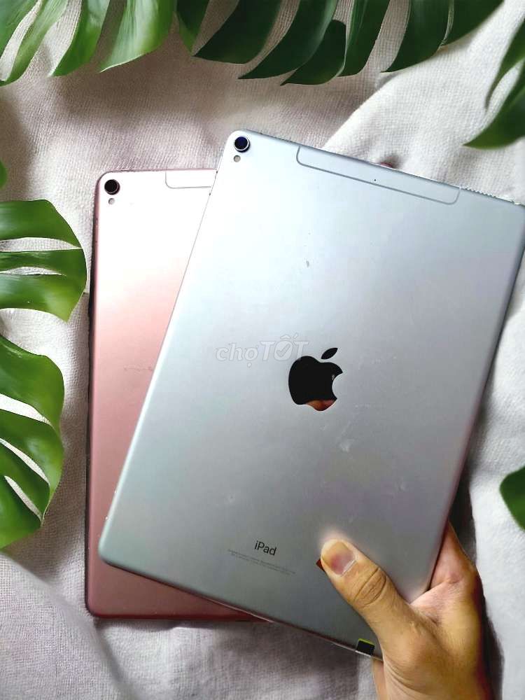 iPad Gen 7 bản sim 4G - 32GB pin trên 90%. Mua bán Máy tính bảng tại Quận 11 Tp Hồ Chí Minh được đăng bởi Vinhanmobile hình 1