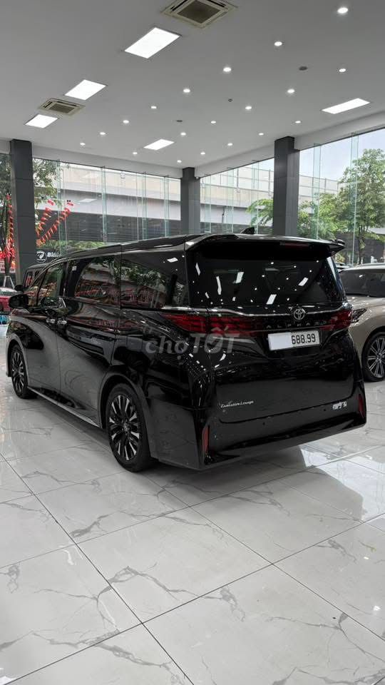 Bán Toyota Alphard 2024, lăn bánh 1 vạn Km như mới. Mua bán Ô tô tại Quận Bắc Từ Liêm Hà Nội được đăng bởi Mr Hợi  hình 3