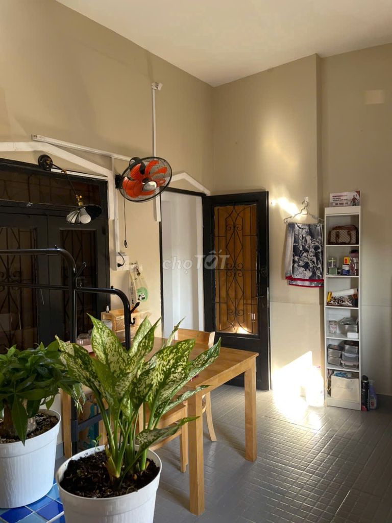 PHÒNG 30M² FULL NỘI THẤT – PHAN TÂY HỒ, PHÚ NHUẬN – 5,8TR/THÁNG