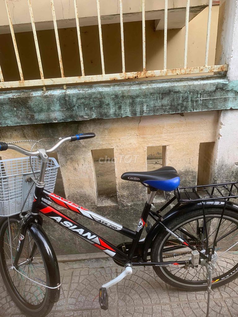 xe đạp phổ thông. Mua bán Xe đạp tại Thành phố Huế Thừa Thiên Huế được đăng bởi Huy Nguyễn hình 1