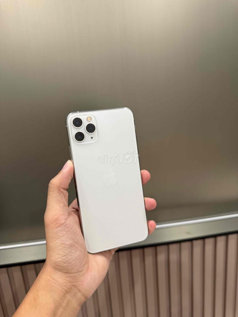 iPhone 11 Pro Max 64G Quốc Tế Full. Mua bán Điện thoại tại Quận Thanh Khê Đà Nẵng được đăng bởi Thuỳ Trang hình 1