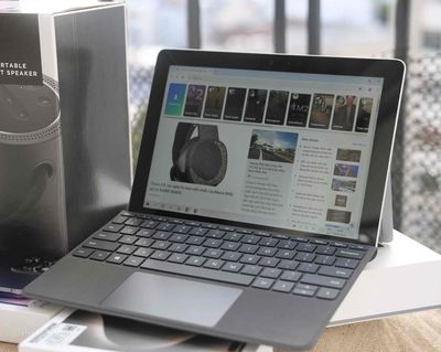 Surface Go máy tính bảng kiêm laptop