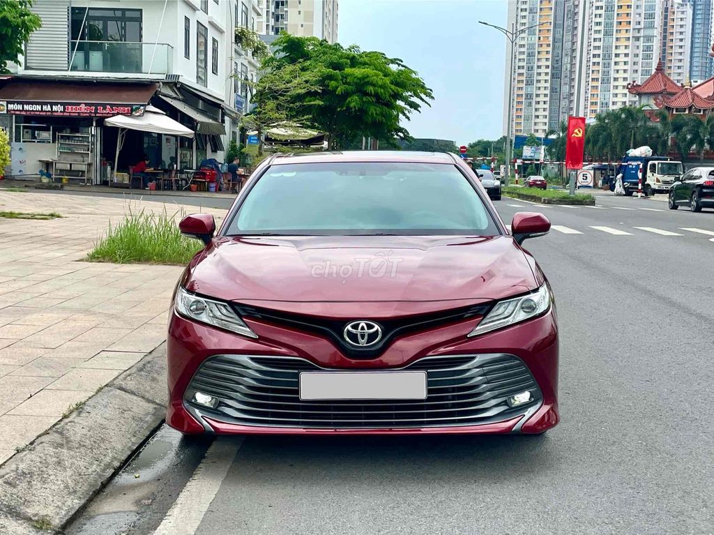 Toyota Camry 2.5Q 2020 Красный, Таиланд, 26 000 км