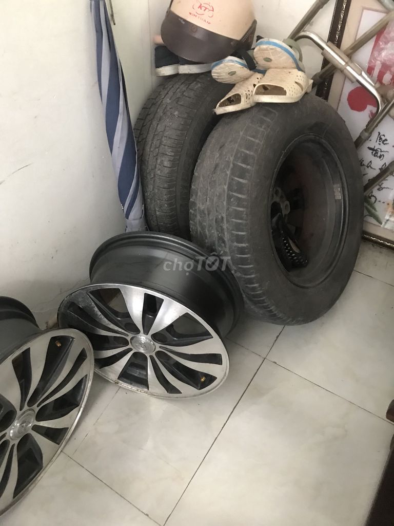 Mâm xe Toyota Innova 2015 Hợp kim. Mua bán Phụ tùng xe tại Quận Bình Thạnh Tp Hồ Chí Minh được đăng bởi Nguyễn Hùng Phương Trí hình 3