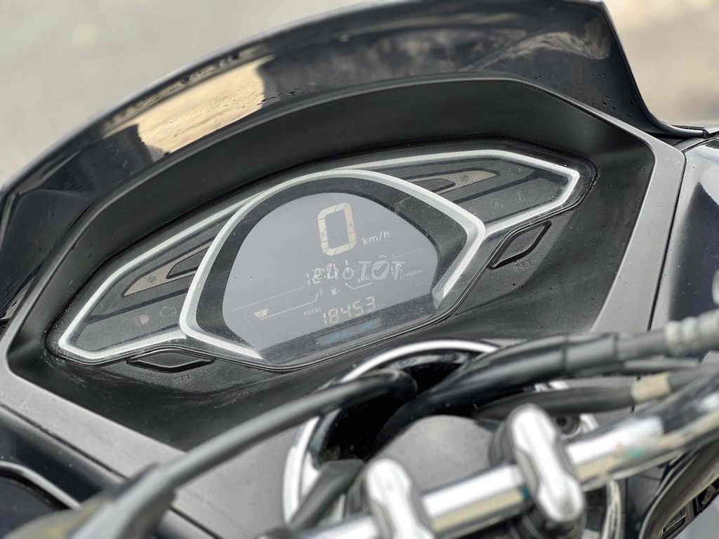 pcx 125 2019, xe chuẩn đẹp,máy zin chất,bs 65. Mua bán Xe máy tại Quận Ninh Kiều Cần Thơ được đăng bởi Cửa Hàng Xe máy Tân Lập Hưng hình 6