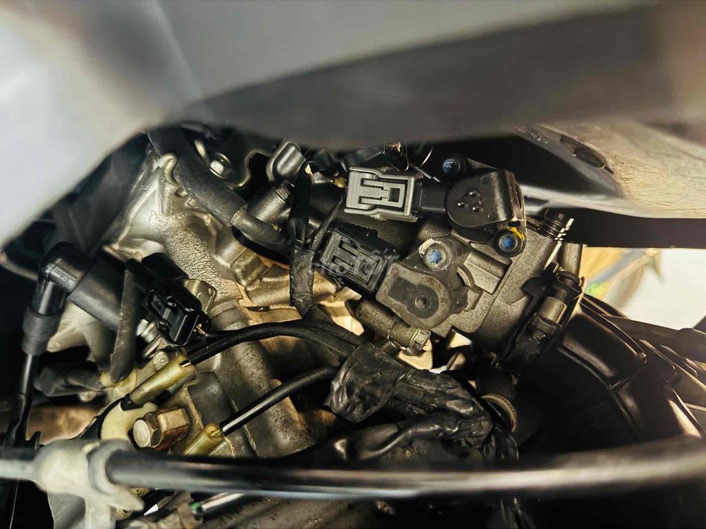 Honda AirBlade 125cc Trắng xám - BSTP. Mua bán Xe máy tại Quận Tân Phú Tp Hồ Chí Minh được đăng bởi Phan Văn Thức  hình 5