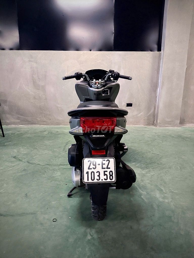 HONDA PCX 125 2016 CHÍNH CHỦ ODO 16.300KM. Mua bán Xe máy tại Quận Cầu Giấy Hà Nội được đăng bởi iMotorbike Hà Nội hình 4