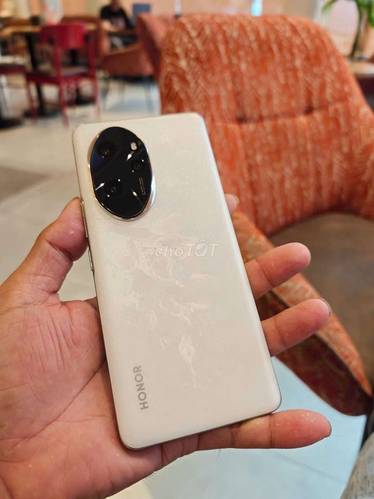 Honor 100 Pro 256GB Trắng gl. Mua bán Điện thoại tại Quận 5 Tp Hồ Chí Minh được đăng bởi hoang hình 1