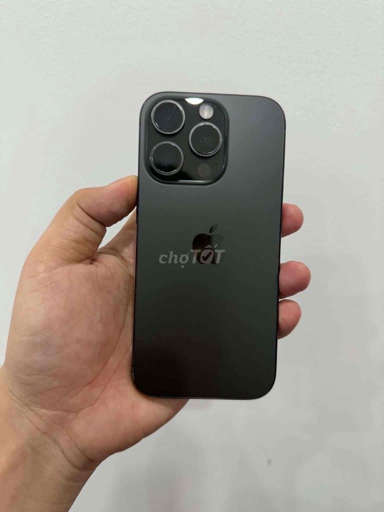Apple iPhone 16 Pro lock Đen 98% pin 96% độ esim. Mua bán Điện thoại tại Quận Tân Bình Tp Hồ Chí Minh được đăng bởi Nguyễn Kế Học hình 1