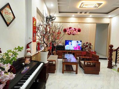 Аренда · 3 комн. · 82 м² · Quận Hải Châu, ул. Đường Hoàng Diệu