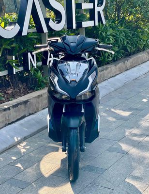 Honda Airblade 125cc 2020 Màu Đen Vàng Đồng. Mua bán Xe máy tại Quận Đống Đa Hà Nội được đăng bởi Phạm Văn Đồng