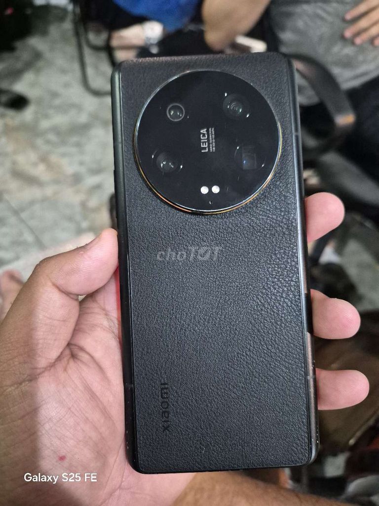 Xiaomi 13 Ultra 256GB Đen. Mua bán Điện thoại tại Quận 8 Tp Hồ Chí Minh được đăng bởi Mua Bán Điện Thoại  hình 1