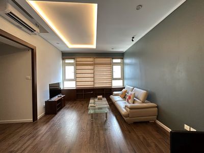 Bán 2 phòng ngủ, lầu cao view Landmark 81 tuyệt đẹp, giá 8.9 tỷ/căn