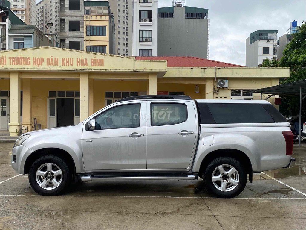 Isuzu Dmax 2016 LS 2.5 4X4 MT 2 cầu. Mua bán Ô tô tại Quận Hà Đông Hà Nội được đăng bởi Hiệp Xoăn Hà Đông hình 2