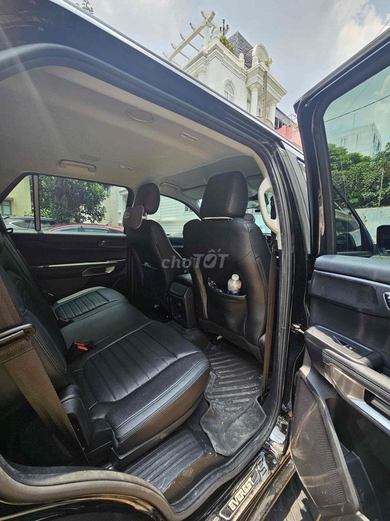 EVREST XE SIÊU CỌP+GIA ĐÌNH NÊN MUA. Mua bán Ô tô tại Quận 7 Tp Hồ Chí Minh được đăng bởi Kỳ hình 6