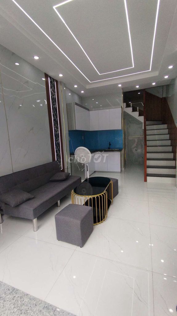 GIÁP TÂN PHÚ NHÀ MẶT TIỀN KINH DOANH BUÔN BÁN25 M2 TẦNG 