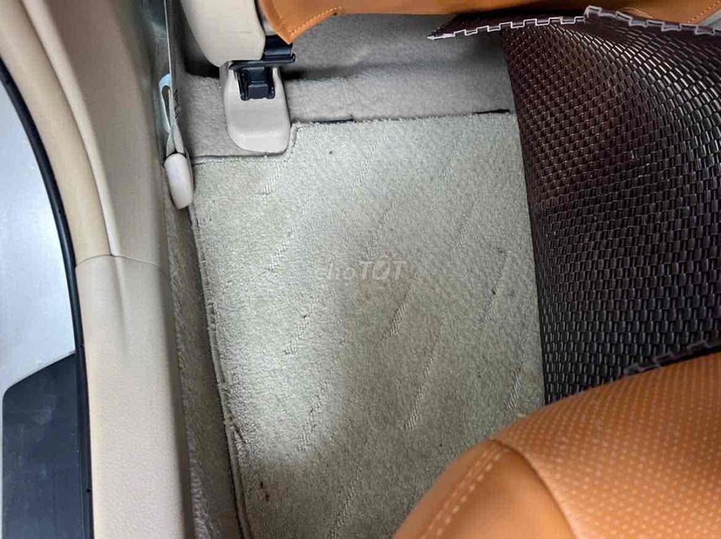 Toyota Camry 2015 2.0E  chính chủ. Mua bán Ô tô tại Thành phố Thủ Dầu Một Bình Dương được đăng bởi Hoa hình 17