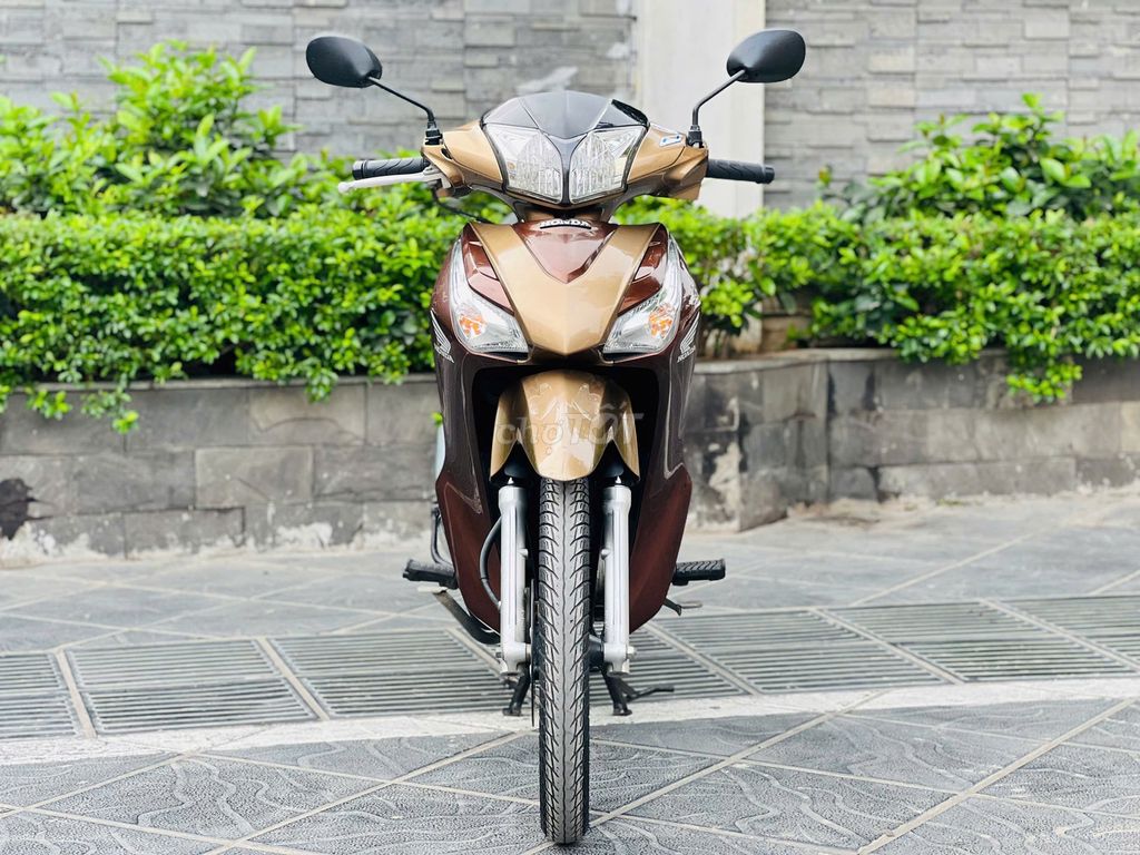 HONDA FUTUTE FI VÀNG ĐEN MÁY ZIN XE CHẤT BIỂN HN. Mua bán Xe máy tại Quận Bắc Từ Liêm Hà Nội được đăng bởi TUẤN MINH hình 6