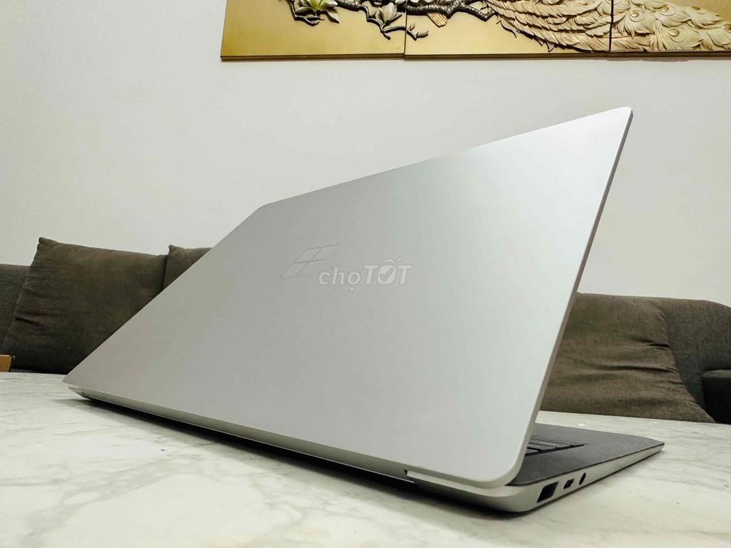 Surfacr Laptop 4 i7 1185G7 16G 512G 13in QHD 3K