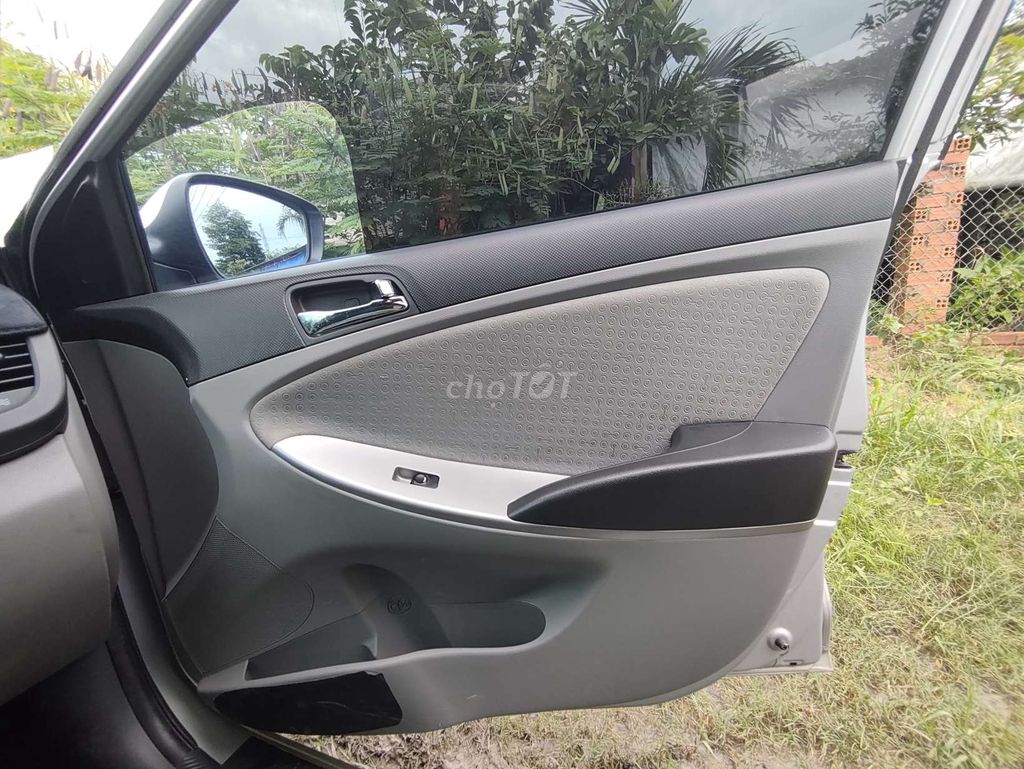 Ascent 2014 1.4 AT Hatchback - 170000 km. Mua bán Ô tô tại Huyện Bàu Bàng Bình Dương được đăng bởi Thức Lam hình 9