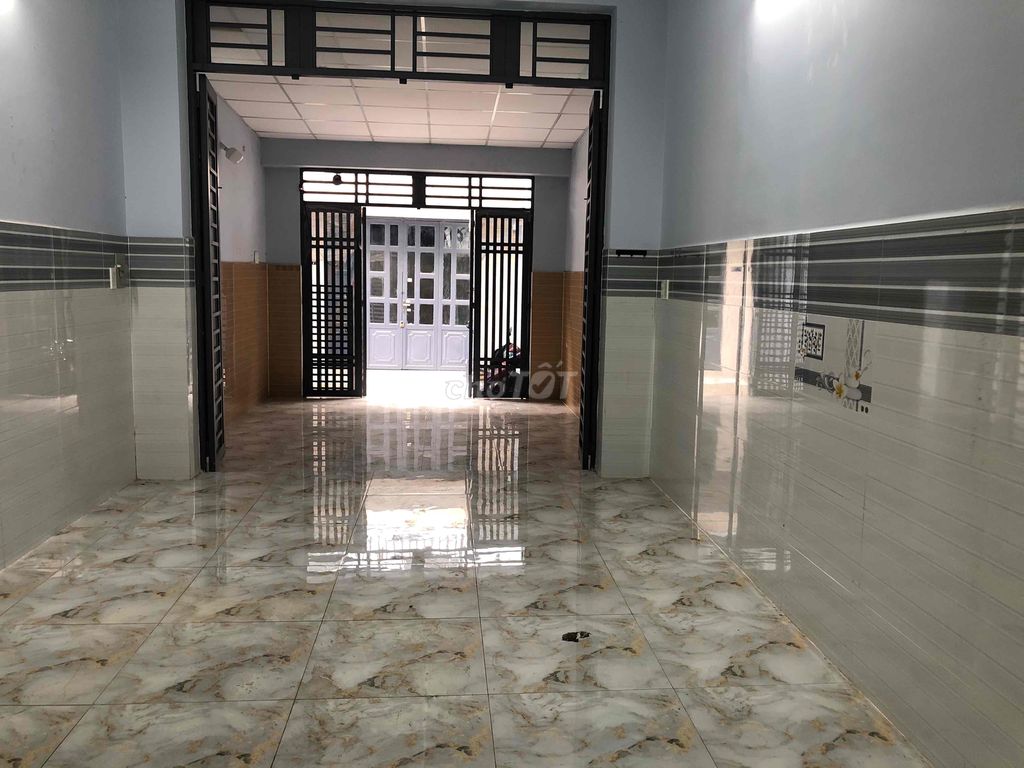Nhà sạch đẹp! 4x15m, trệt lầu 2pn 2wc, ngay Trường Quới Xuân, giáp Gò. Cho thuê nhà ở tại Quận 12 Tp Hồ Chí Minh được đăng bởi Phan Quốc Khánh hình 1