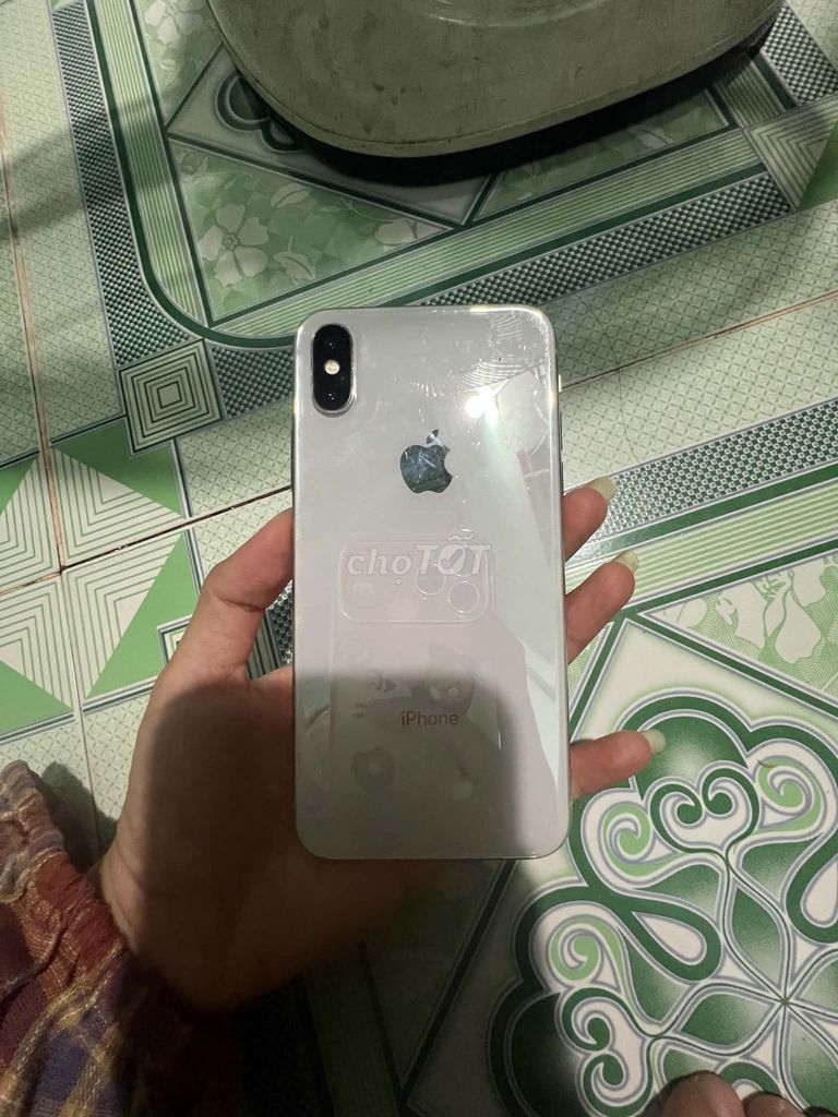 Apple iPhone X 64GB Trắng Nứt màn, lỗi Face ID. Mua bán Điện thoại tại Thành phố Thủ Dầu Một Bình Dương được đăng bởi Ai em My hình 1