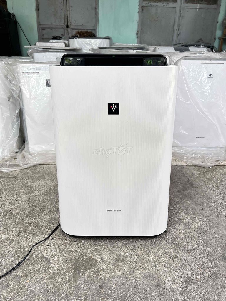 Máy lọc không khí Sharp tháp 54W vẫy điện. Mua bán Nội thất, đồ gia dụng khác tại Huyện An Dương Hải Phòng được đăng bởi Nam Nội Địa hình 1