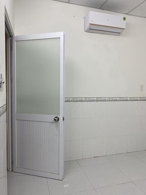 Cho thuê phòng hẽm xe hơi đường Thanh Đa