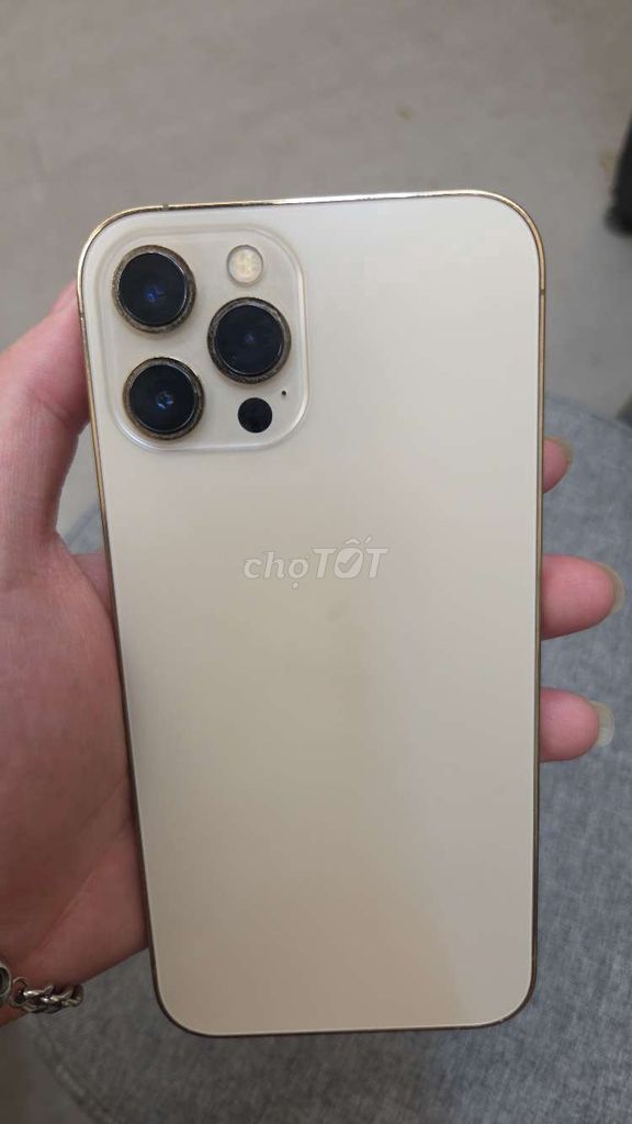 Apple iPhone 12 Pro Max 128GB Vàng. Mua bán Điện thoại tại Quận Hai Bà Trưng Hà Nội được đăng bởi Việt mobile hình 1