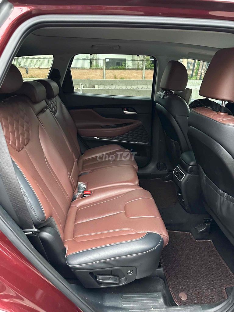 Hyundai Santa Fe 2022 2.2 Dầu Cao Cấp - 35000 km. Mua bán Ô tô tại Quận 12 Tp Hồ Chí Minh được đăng bởi Văn Bình hình 9